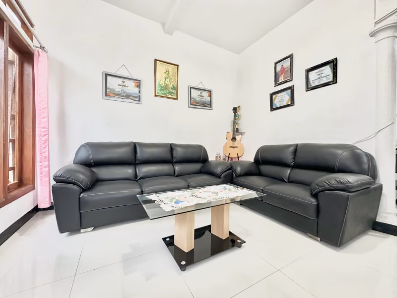 Jhose Villa 1 image 2