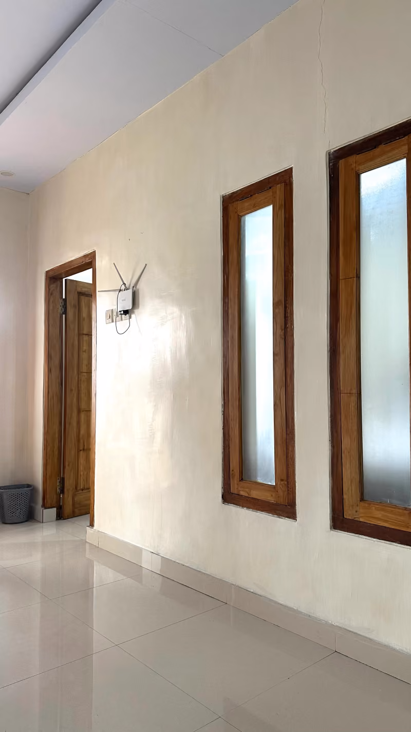 Jhose Villa 3 (Privat Room) image 9
